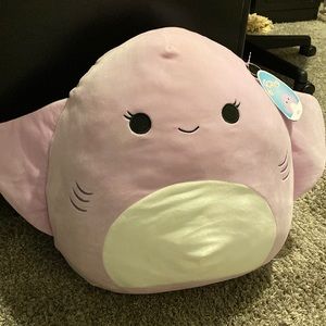 16” Aziza Squishmallow